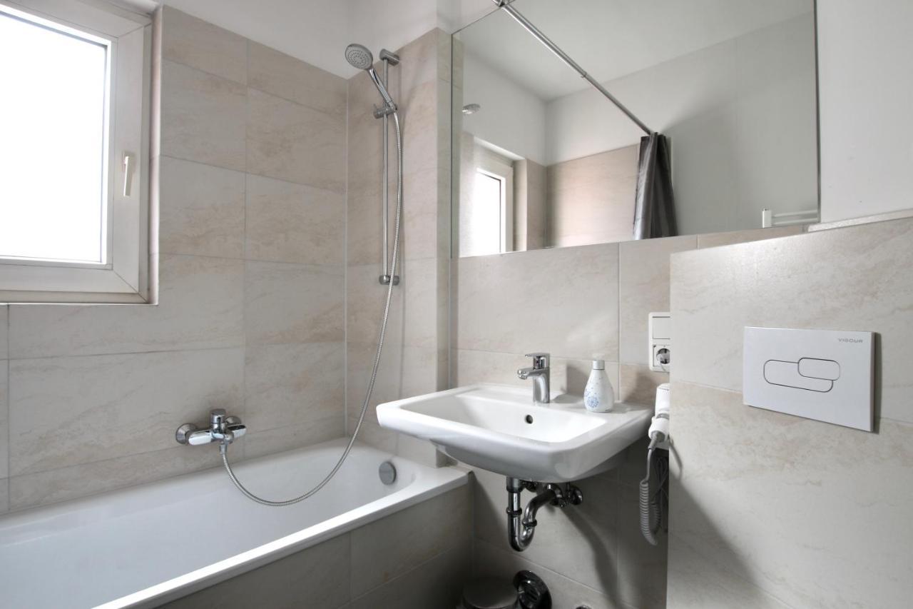 Arthouse Apartments Im Belgischen Viertel Cologne Luaran gambar